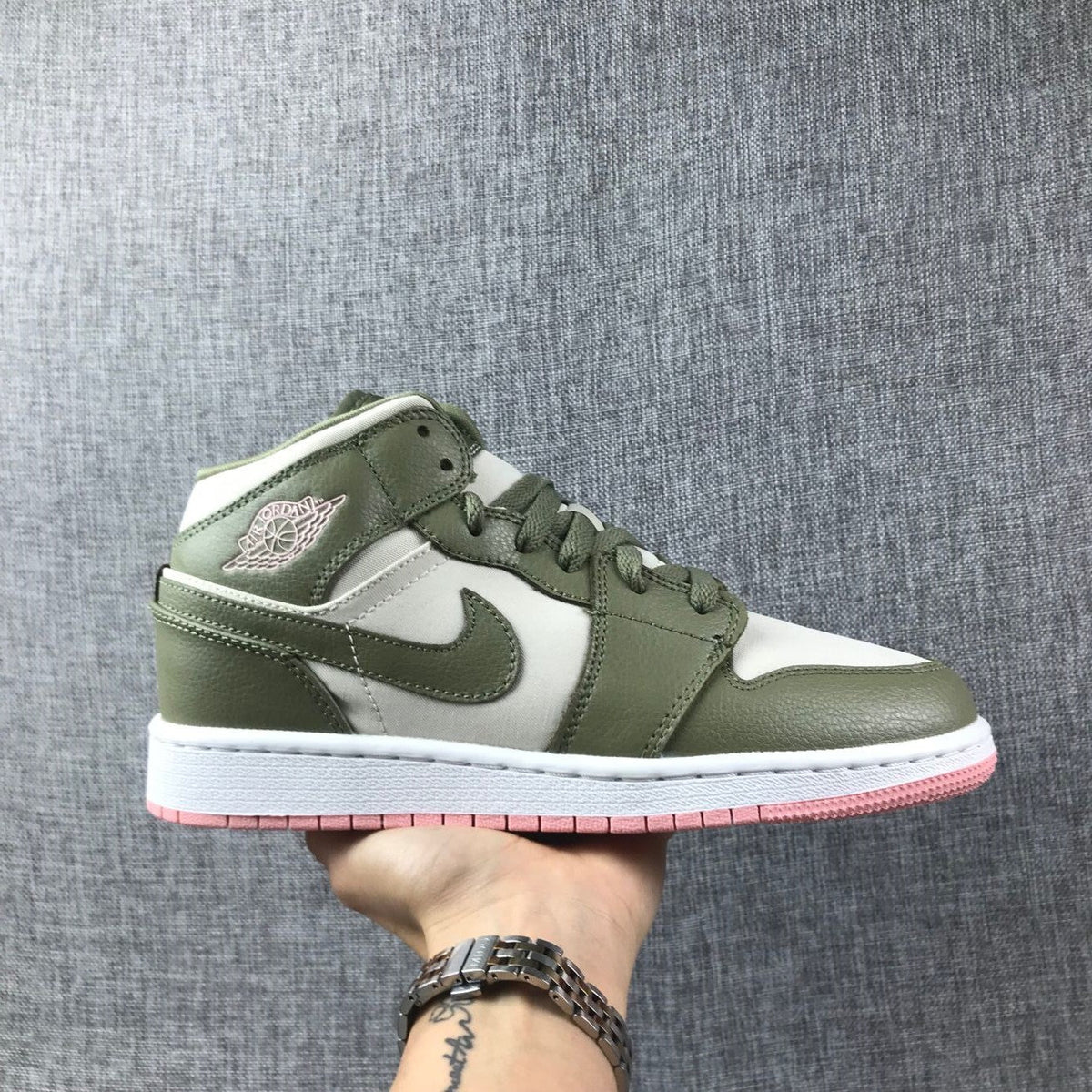 Air Jordan 1 Mid GG Sneakers in Olive Green and White
