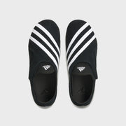 adidas x Pharrell Williams Vario Flat Earther - Black / White