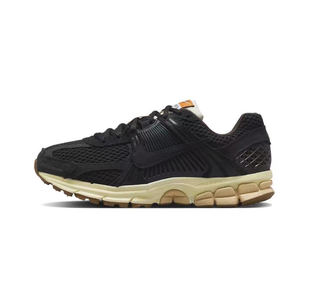 Nike Zoom Vomero 5 Black Running Shoes FD0533-010