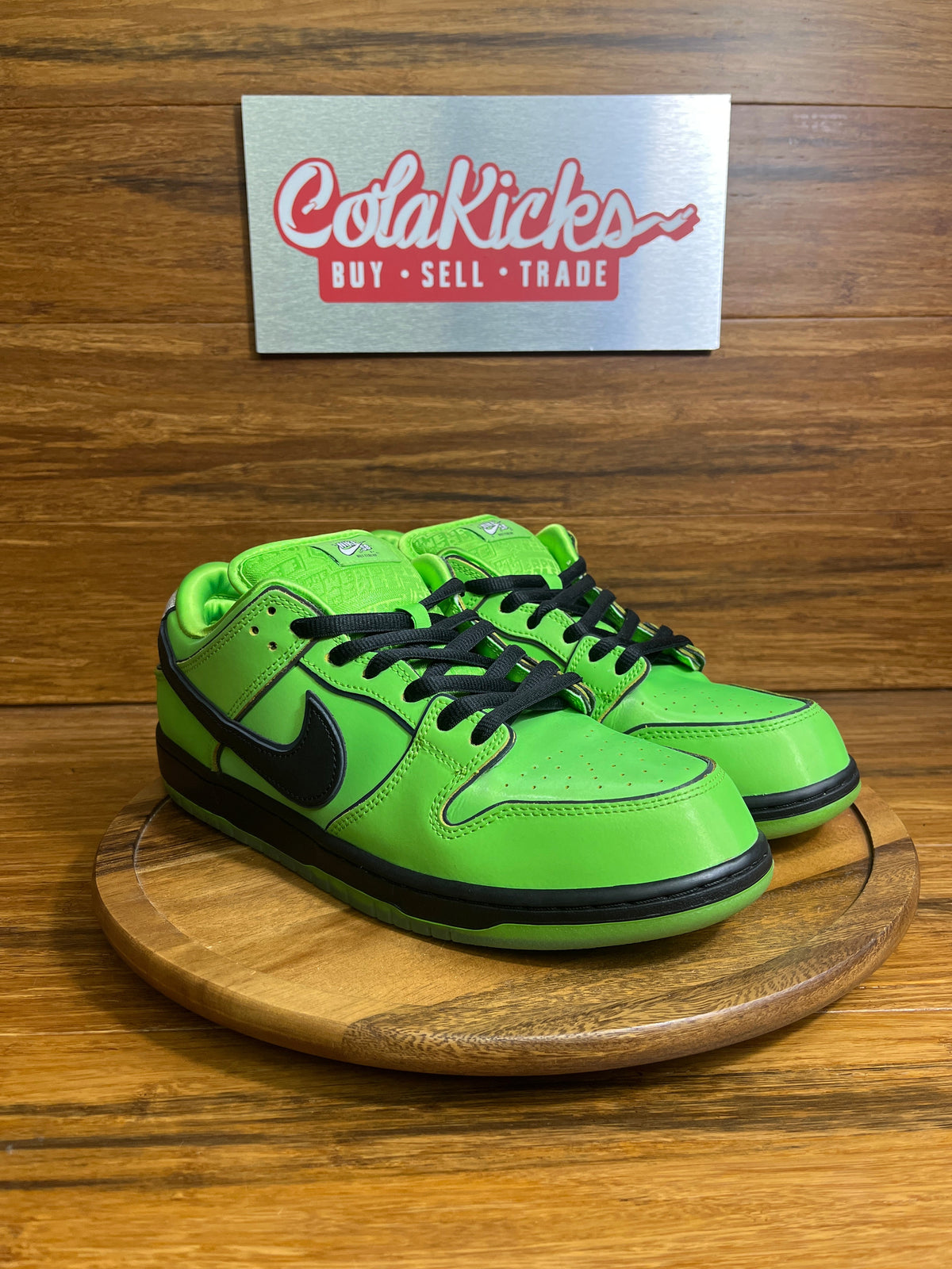 Nike SB Dunk Low The Powerpuff Girls Buttercup
