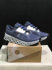 On Cloudstratus 3 Running Shoes in Navy Blue