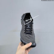 Balenciaga Anatomic Runner Gray Five-Toe Sneakers HL583800321