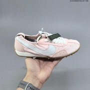 Jacquemus x Nike Jacumoon Low-Top Sneakers in Pink