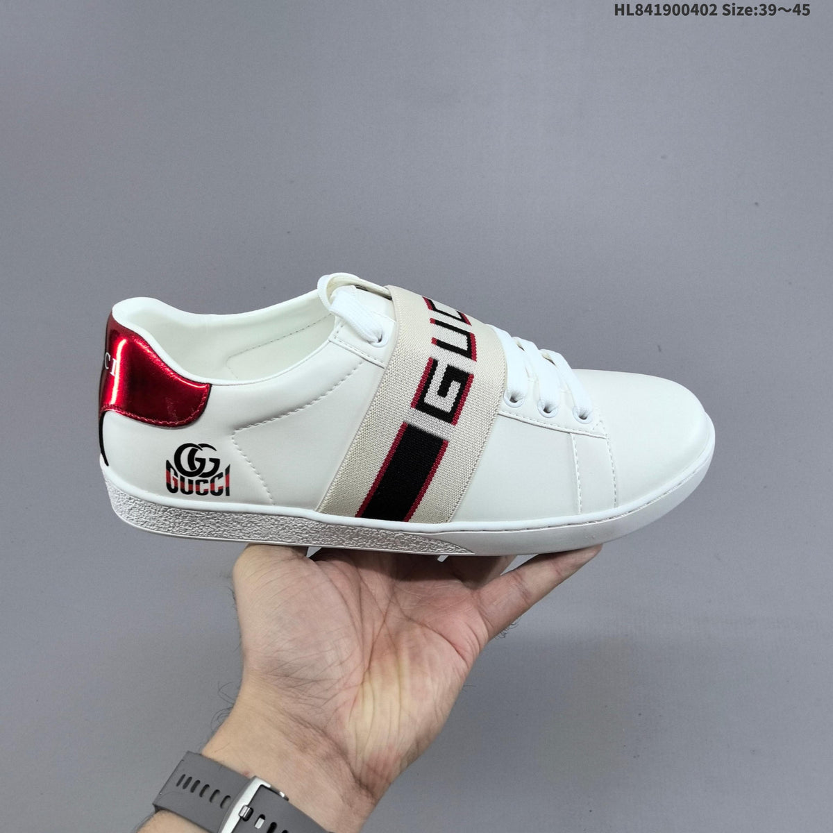 Gucci White Low-Top Sneakers with Logo Webbing