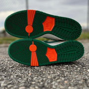 Nike SB Dunk Low Jarritos Collaboration Sneakers FD0860-001