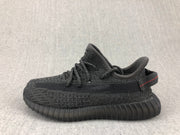 Yeezy 350 V2 Kids Sneakers in Black
