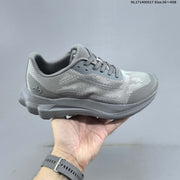 Alo Yoga Alo Runner Low-Top Sneakers