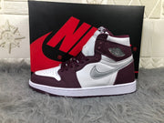Nike Air Jordan 1 Retro High OG Bordeaux Sneakers 555088-611