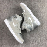 Jordan Air Jordan 1 High OG Japan Grey Silver Sneakers DC1788-029