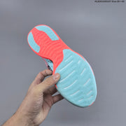 Brooks Hyperion Elite 5 Running Shoes in Coral and Blue