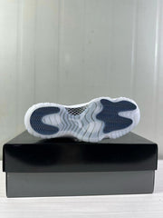 Jordan Air Jordan 11 Low Diffused Blue Sneakers FV5104-104