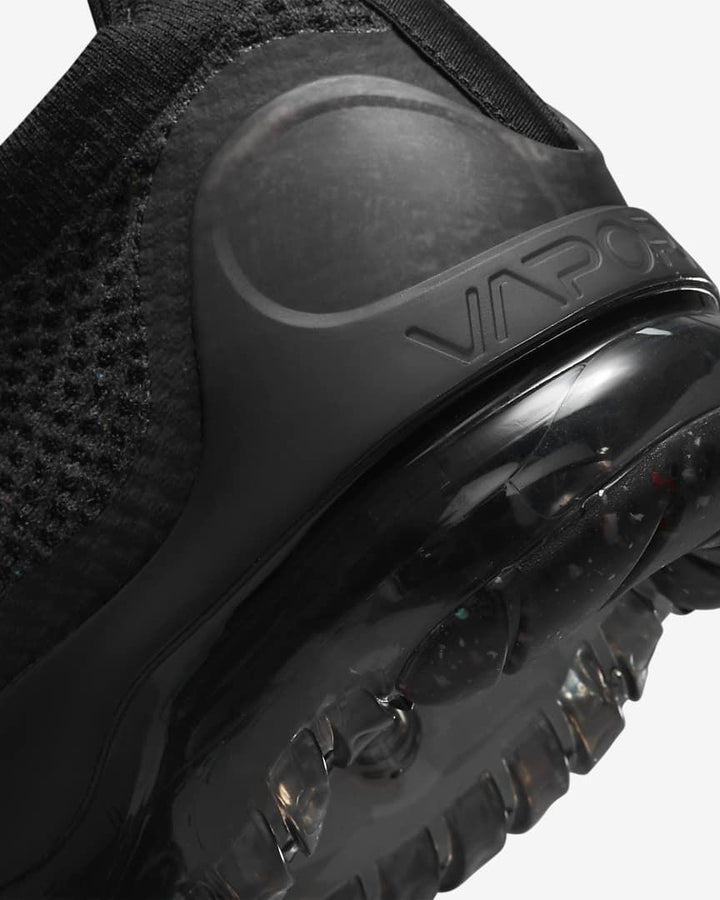 Nike Air VaporMax Flyknit 2021 Triple Black Sneakers DH4084-001