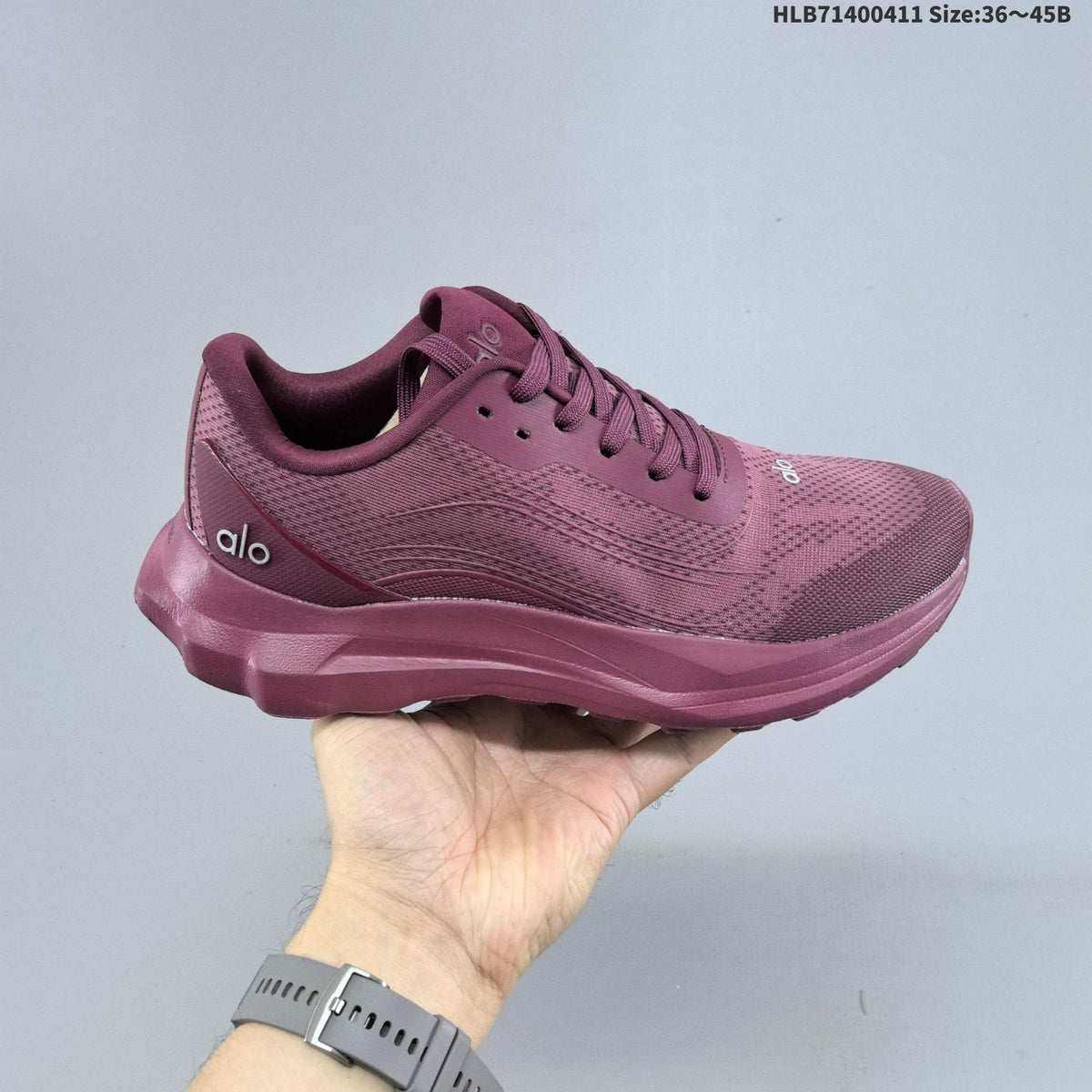 Alo Runner Low-Top Running Sneakers