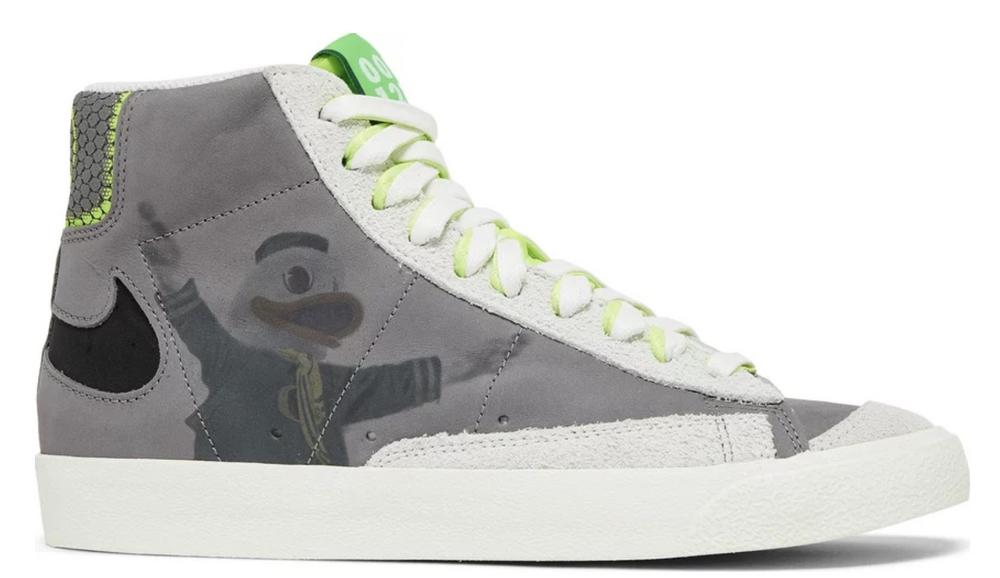 Nike Blazer Mid 77 University of Oregon Football PE Josh Consign