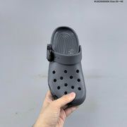 Crocs Classic Clog in Charcoal Gray