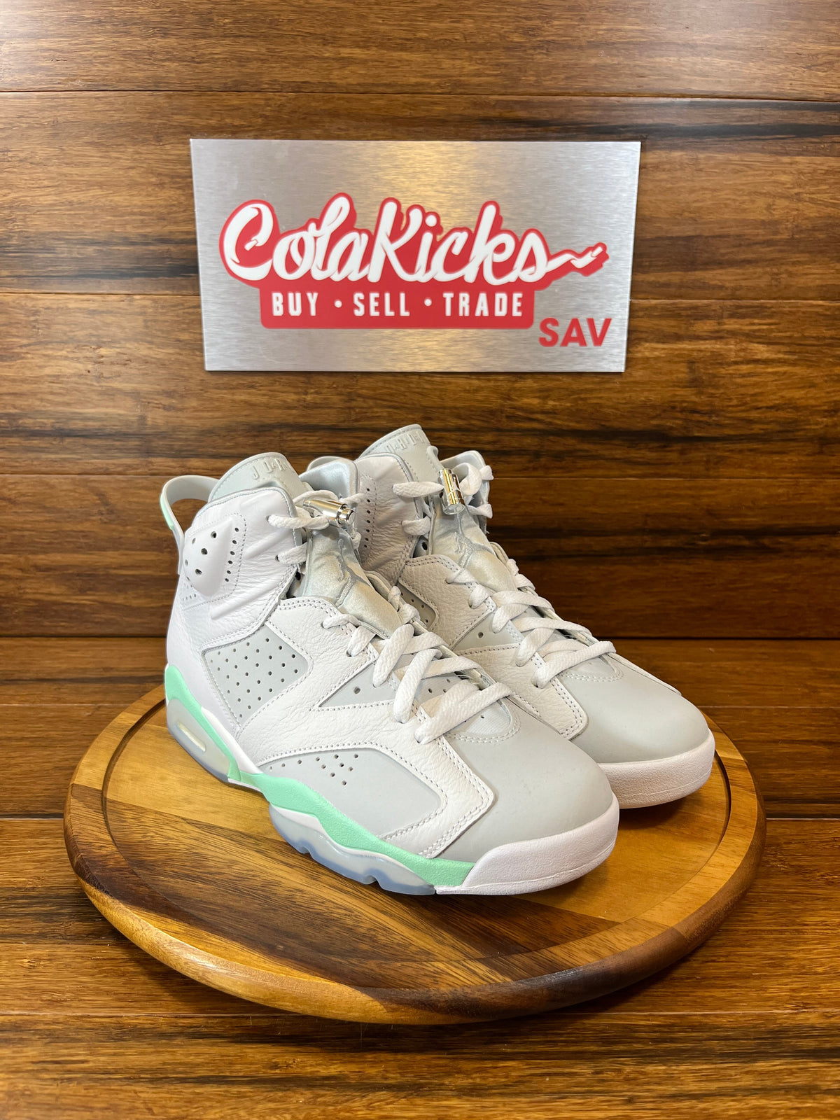 Jordan 6 Retro Mint Foam (Women's)