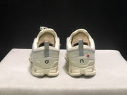On Cloud X Z5 Sneakers in Ice Cream