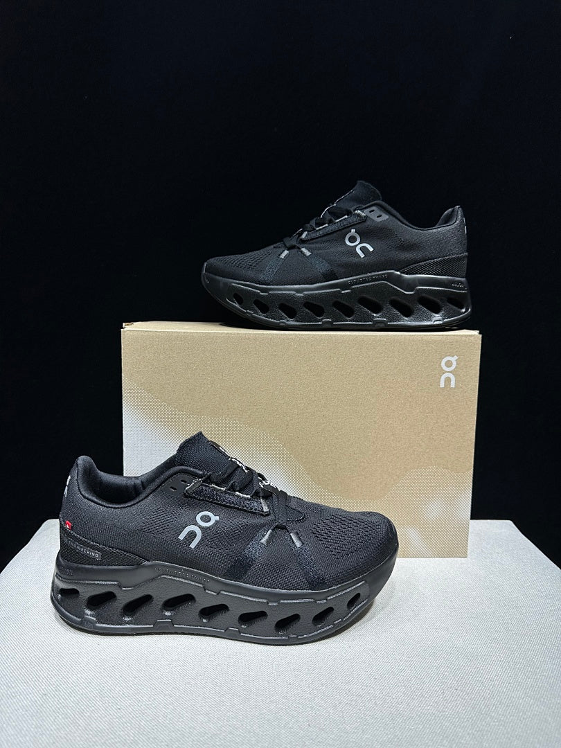 On Cloudeclipse Running Shoes, All Black