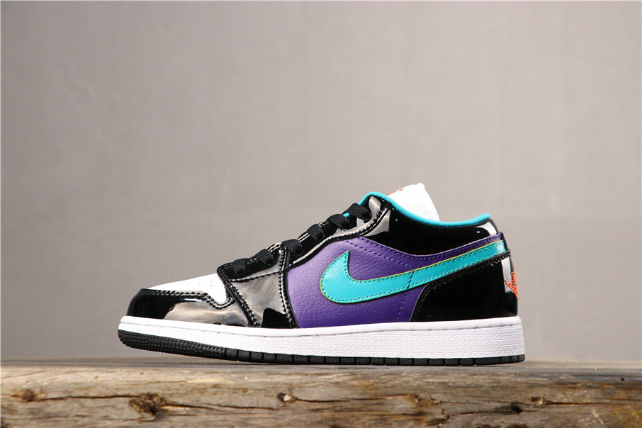 Nike Dunk Low Purple and Black Sneakers 553560-035