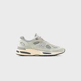 New Balance Made in UK 991v2 - Sea Grass / Silver
