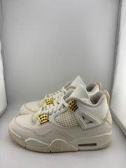 Jordan 4 Retro Metallic Gold (Women's)