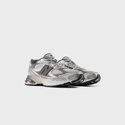 New Balance 2010 - Black / Metallic Silver / Grey